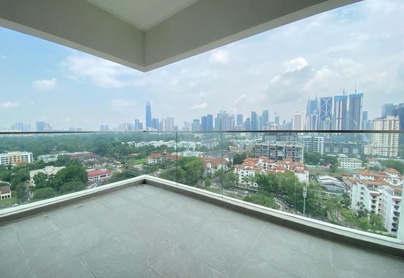 Residensi R8 Ampang Hilir Kuala Lumpur Luxury Condominium Fully Furnished Unit for Sale