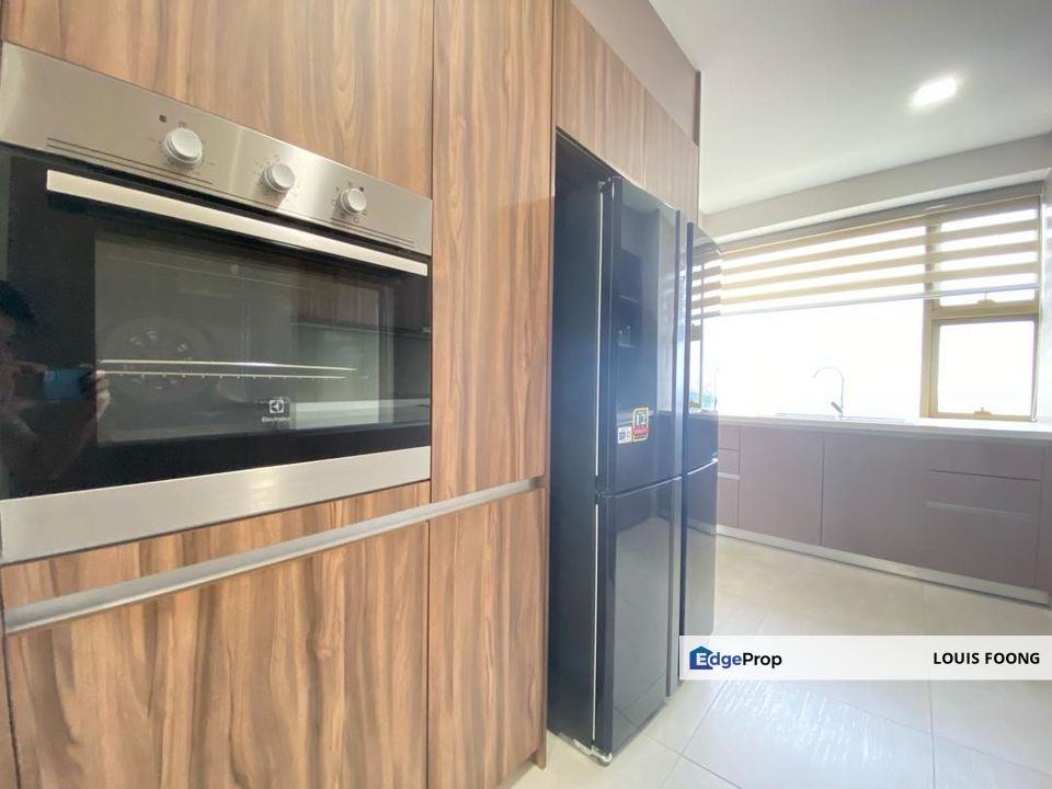 Residensi R8 Ampang Hilir Kuala Lumpur Luxury Condominium Fully Furnished Unit for Sale, Kuala Lumpur, Ampang Hilir