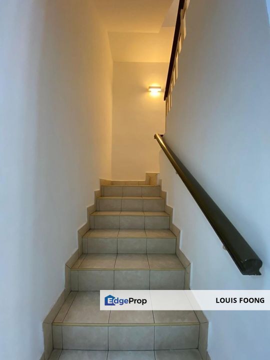 Fadason Villa Kepong 2.5 Storey Terraced Renovated Unit for Sale, Kuala Lumpur, Kepong
