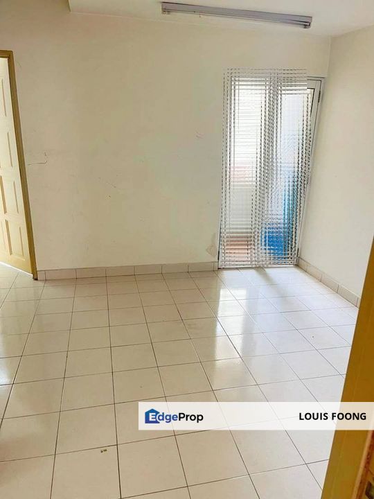 Laman Rimbunan Kepong 2.5 Storey Terraced House for Sale, Kuala Lumpur, Kepong