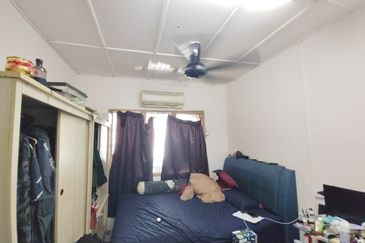 Bandar Sri Damansara SD2 Single Storey Terraced Landed Freehold Unit for Sale