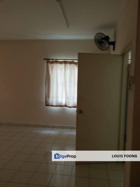 Taman Megah Kepong 2 Storey Terraced End lot Freehold Unit for Sale, Kuala Lumpur, Kepong