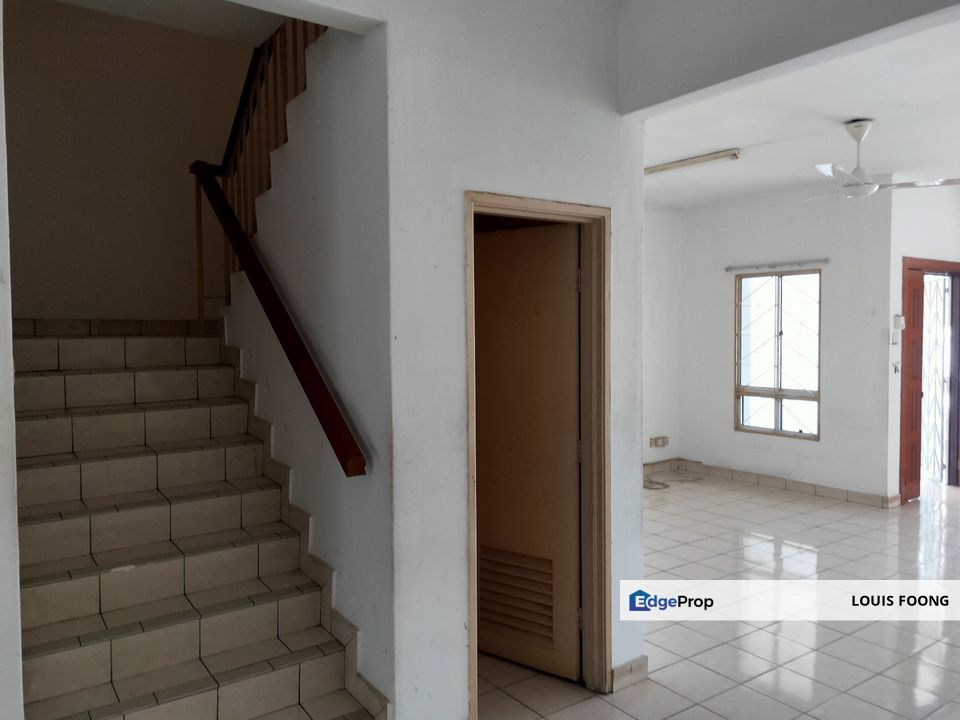 Taman Megah Kepong 2 Storey Terraced Unit for Sale, Kuala Lumpur, Kepong