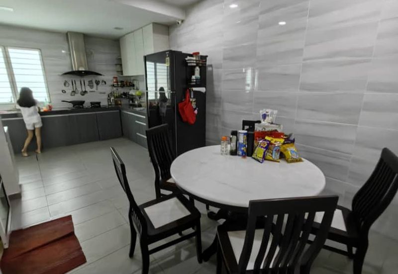 Saujana Damansara 2 Storey Terraced Landed House Renovated Unit for Sale