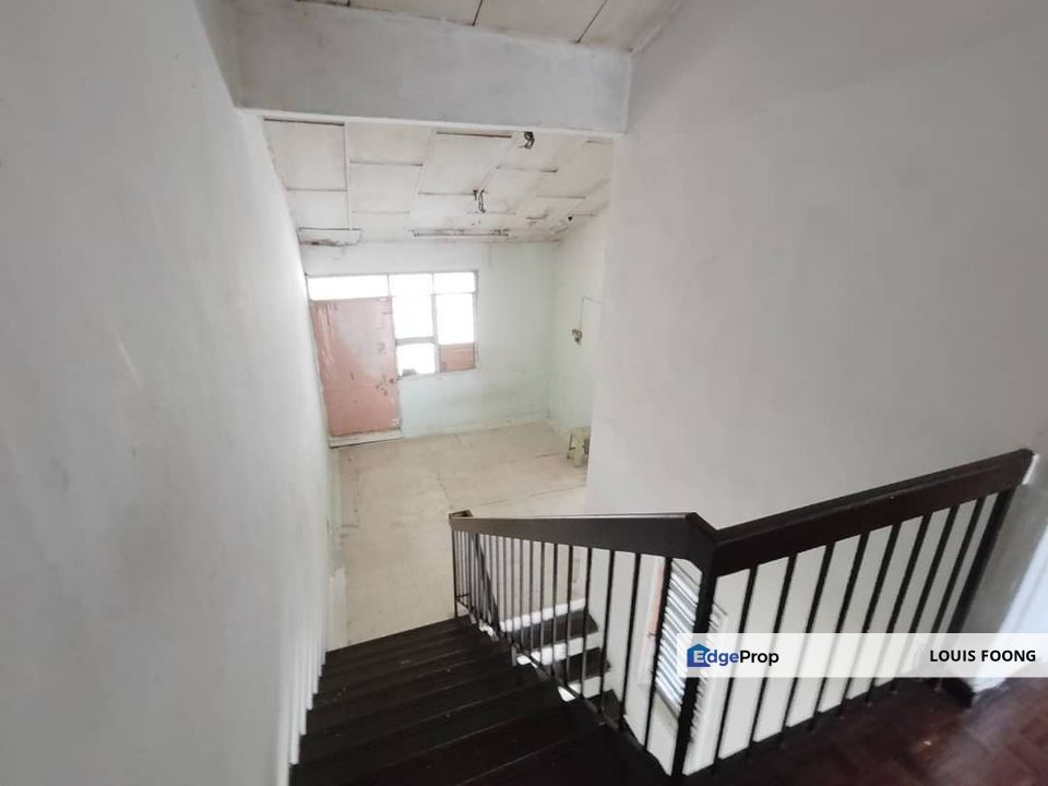 Taman Bukit Maluri Kepong 1.5 Storey Terraced Landed House Freehold Unit for Sale , Kuala Lumpur, Kepong