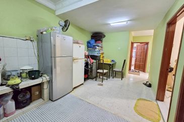 Bandar Sri Damansara SD2 1 Storey Terraced Landed House for Sale