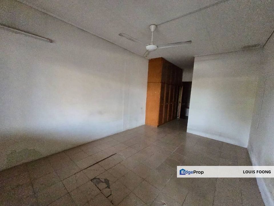 Taman Petaling Kepong 1 Storey Landed Terraced House for Sale, Kuala Lumpur, Kepong