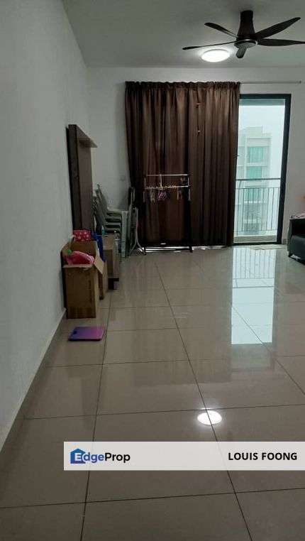 The Henge Kepong Lake Side Condo 1300sqf Almost Fully Furnished Unit for Rent, Kuala Lumpur, Kepong