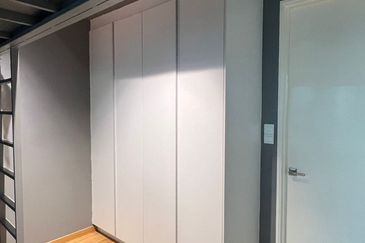 East Parc @ Menjalara