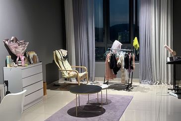 East Parc @ Menjalara