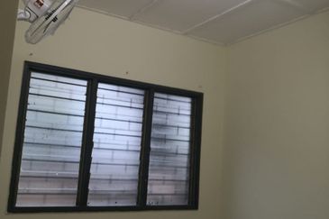 Bandar Sri Damansara SD2 1 Storey Terraced Landed House for Sale