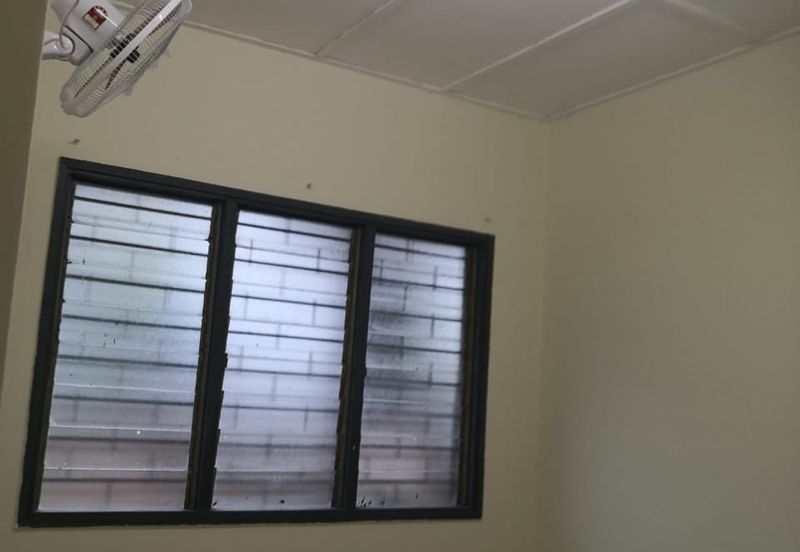 Bandar Sri Damansara SD2 1 Storey Terraced Landed House for Sale