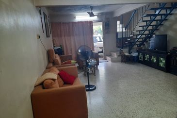 Sri Damansara SD1 2 Storey Terraced Laned House for Sale