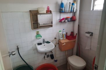 Sri Damansara SD1 2 Storey Terraced Laned House for Sale