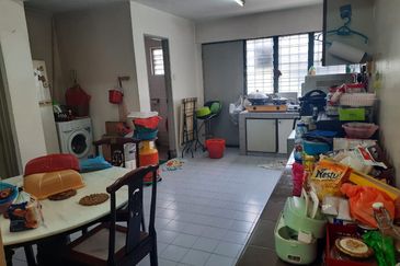 Sri Damansara SD1 2 Storey Terraced Laned House for Sale