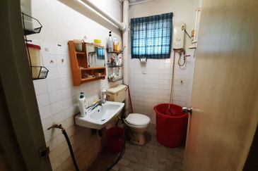 Sri Damansara SD1 2 Storey Terraced Laned House for Sale
