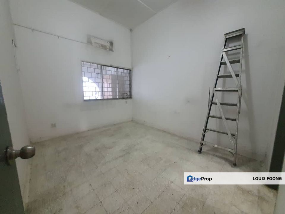 Kepong Hill, Kepong Uphill 1 Storey Terraced Freehold for Sale, Kuala Lumpur, Kepong