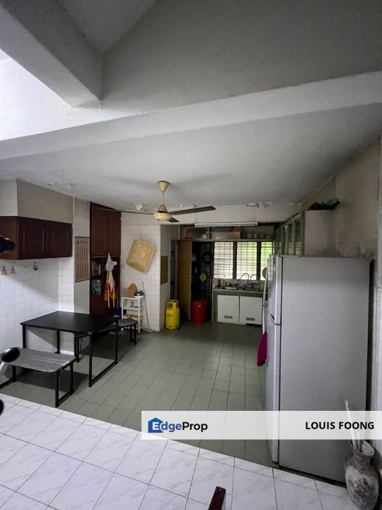 Taman Daya Kepong 2.5 Storey Terraced Landed House Furnished Unit for Sell, Selangor, Kepong