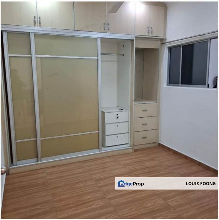 Kepong 1.5 Storey Terraced Landed House for Sale, Kuala Lumpur, Kepong