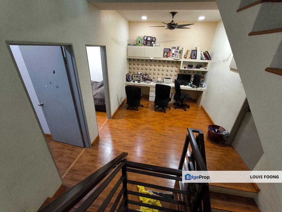 Taman One Sierra Selayang 3 Storey Terraced Landed House for Sale, Selangor, Selayang