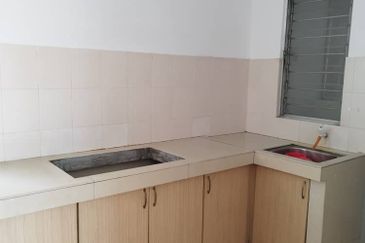 Avelon Tower @ Plaza Medan Putra