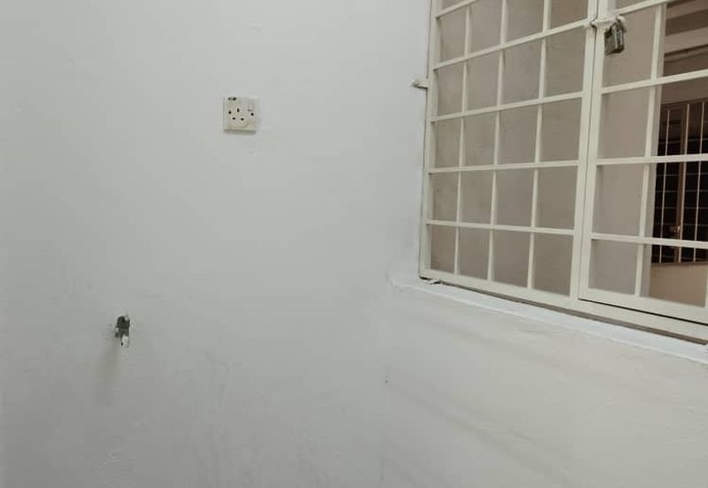 Avelon Tower @ Plaza Medan Putra