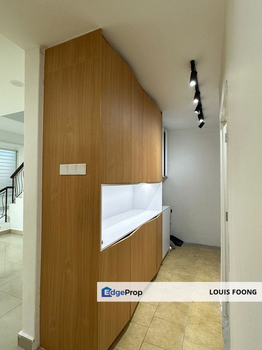 Laman Rimbunan Kepong Mawar 3 Storey Terraced Landed House Renovated Unit for Sale, Kuala Lumpur, Kepong