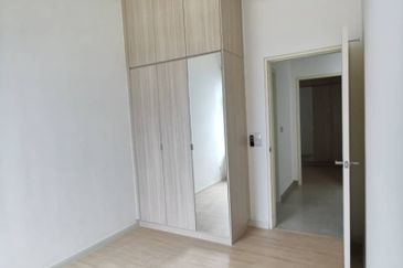 Lakeville Residences