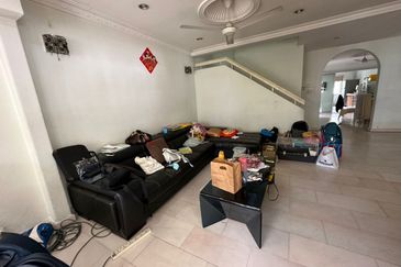 Bandar Sri Damansara SD10 Double Storey Terraced Landed Freehold House for Sale