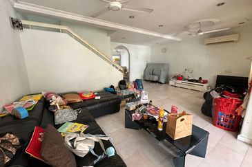 Bandar Sri Damansara SD10 Double Storey Terraced Landed Freehold House for Sale