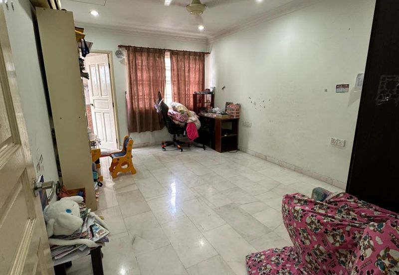 Bandar Sri Damansara SD10 Double Storey Terraced Landed Freehold House for Sale