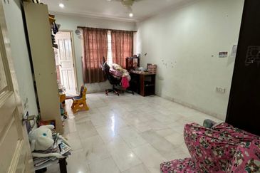 Bandar Sri Damansara SD10 Double Storey Terraced Landed Freehold House for Sale