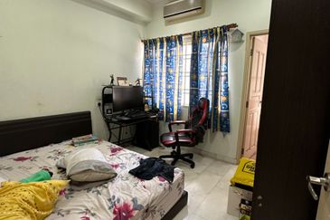 Bandar Sri Damansara SD10 Double Storey Terraced Landed Freehold House for Sale