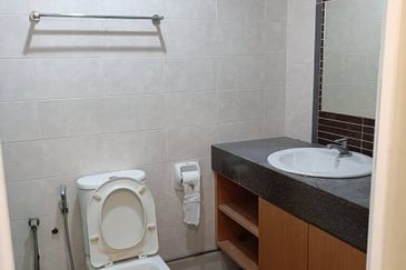 Laman Rimbunan Kepong 3 Storey Terraced House for Sale