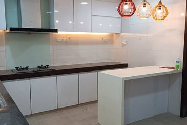 Laman Rimbunan Kepong 3 Storey Terraced House for Sale