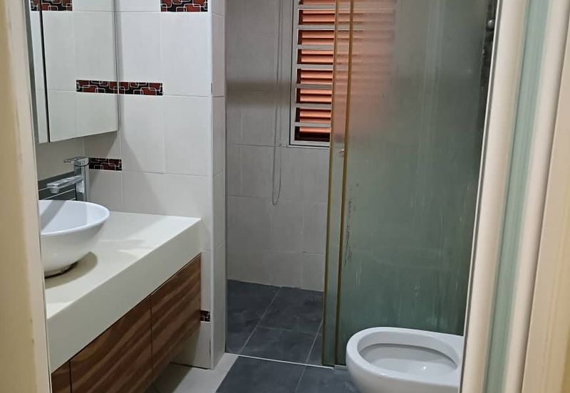 Laman Rimbunan Kepong 3 Storey Terraced House for Sale