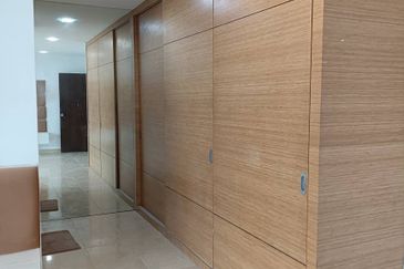 Laman Rimbunan Kepong 3 Storey Terraced House for Sale