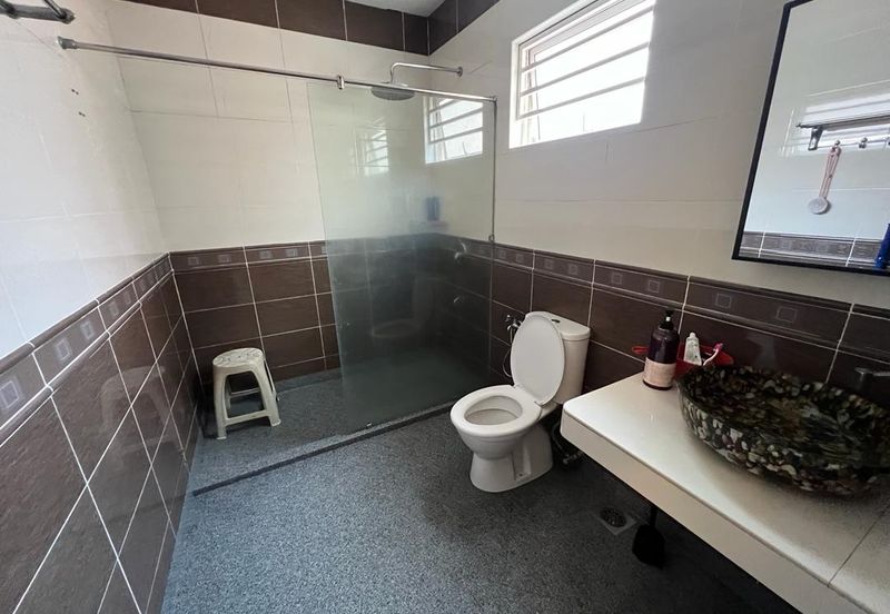 Laman Rimbunan Kepong 2.5 Storey Terraced House for Sale