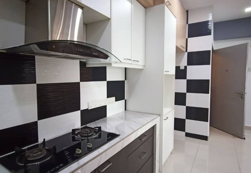 First Residence (Residensi Unggul)