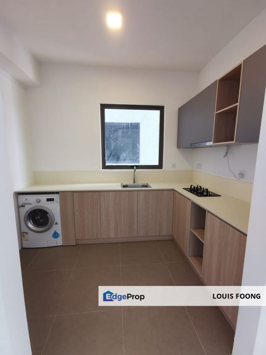 Suite Enesta Jinjang Kepong Condominium Nearby MRT Partial Furnished Unit for Rent, Kuala Lumpur, Kepong