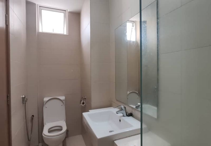 Royal Regent Sri Putramas III