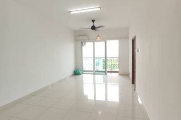 Royal Regent Sri Putramas III