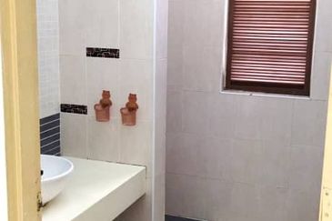 Laman Rimbunan Kepong 3 Storey Terraced House for Sale