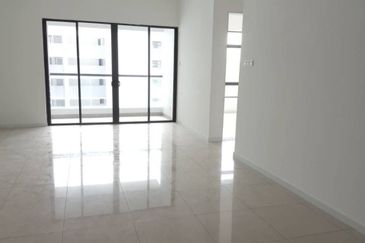 Fortune Perdana Lakeside Residences