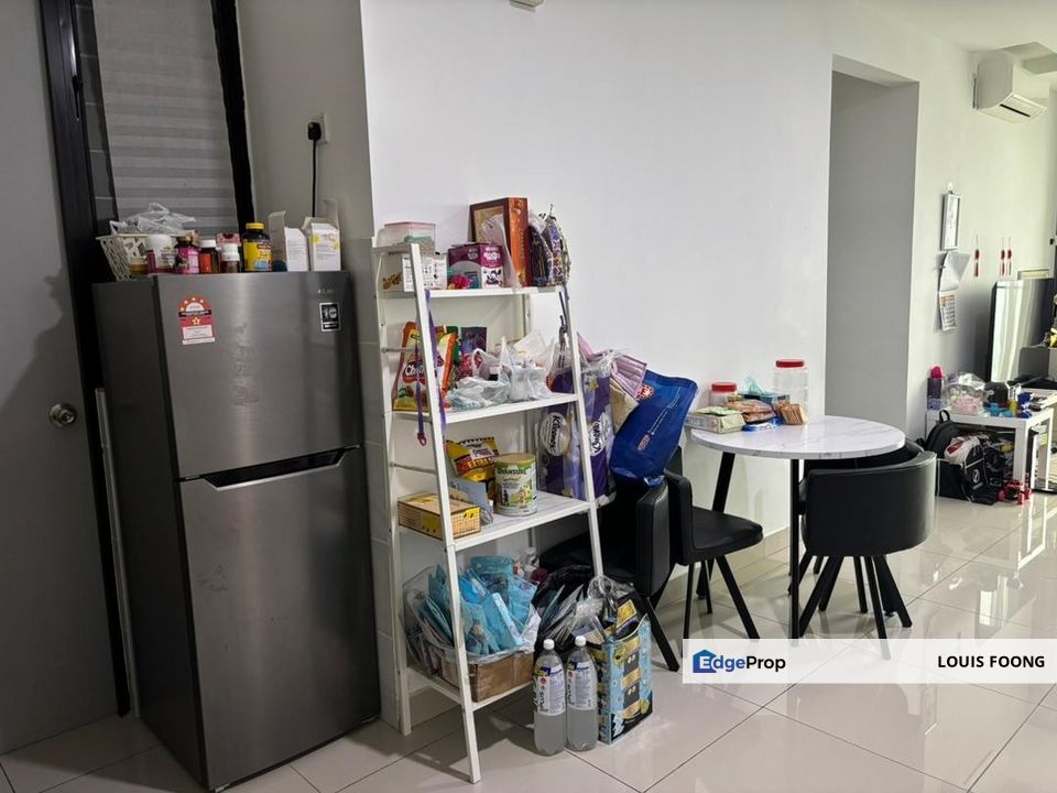 Mizumi Kepong Lake Side Condo Partial Furnished Unit for Rent, Kuala Lumpur, Kepong