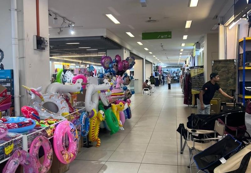 Kenanga Wholesale City