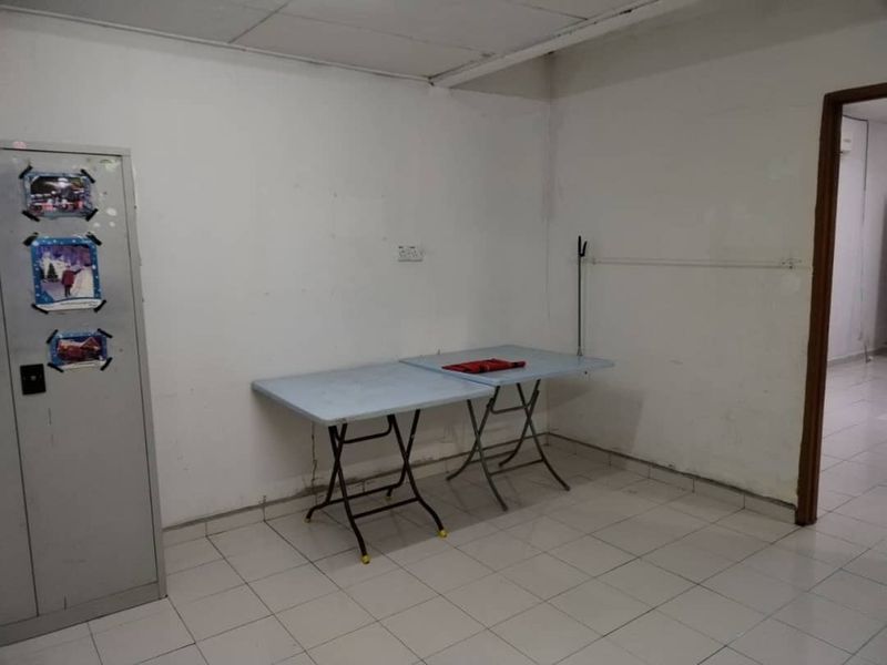 Taman Matang Jaya Sungai Buloh Double Storey Corner Landed for Rent, Selangor, Sungai Buloh