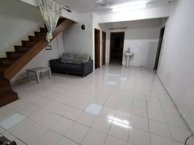 Taman Matang Jaya Sungai Buloh Double Storey Corner Landed for Rent, Selangor, Sungai Buloh