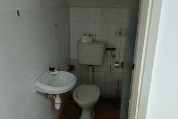 Medan Putra Business Centre