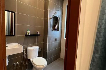 Scarlet @ Bandar Rimbayu